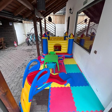 Hotel Vila Swe Sar Curtea de Argeş Exteriér fotografie