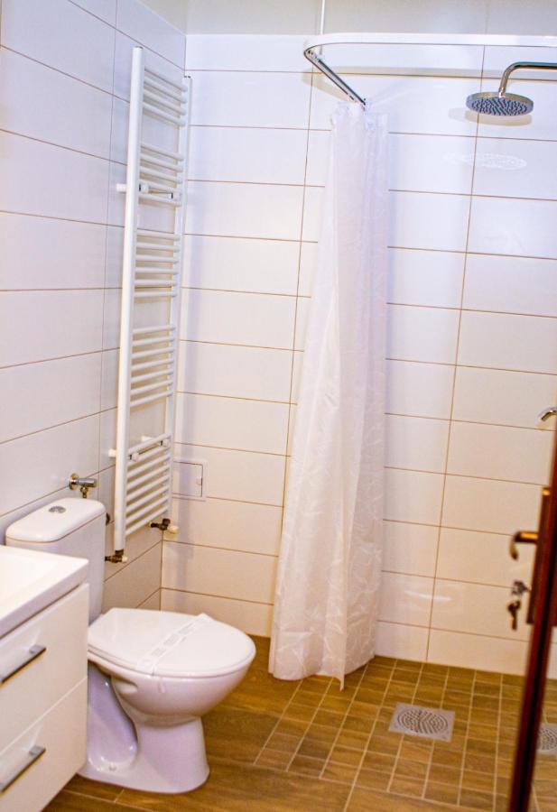 Hotel Vila Swe Sar Curtea de Argeş Exteriér fotografie