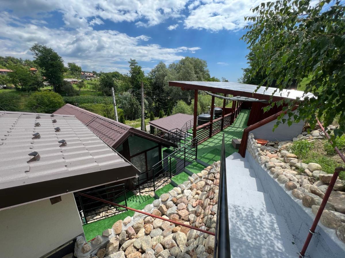 Hotel Vila Swe Sar Curtea de Argeş Exteriér fotografie